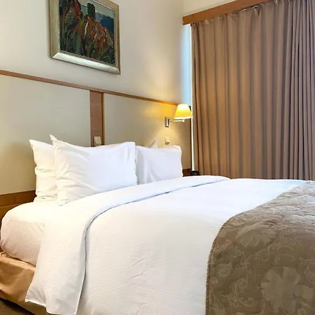 Apollo Hotel