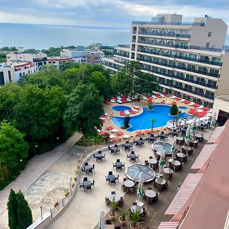 Apollo Golden Sands